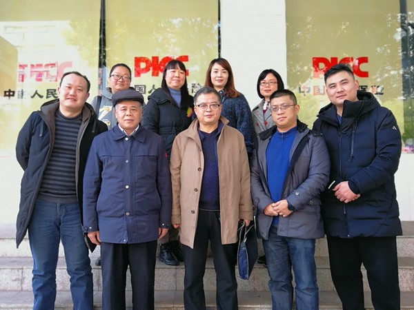 民革株洲市石峰二支部召开全体党员大会 李文波当选为支部主委_调整大小